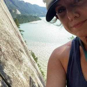 Meet your Posher, Carla